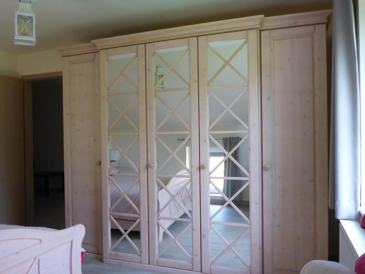 Maison Et Velos A Godinne Dans La Vallee De La Meuse Ngoại thất bức ảnh