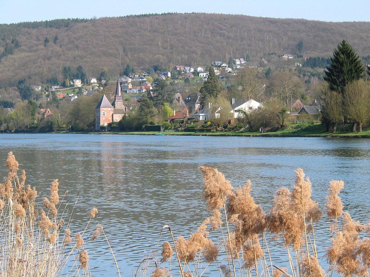 Maison Et Velos A Godinne Dans La Vallee De La Meuse Ngoại thất bức ảnh