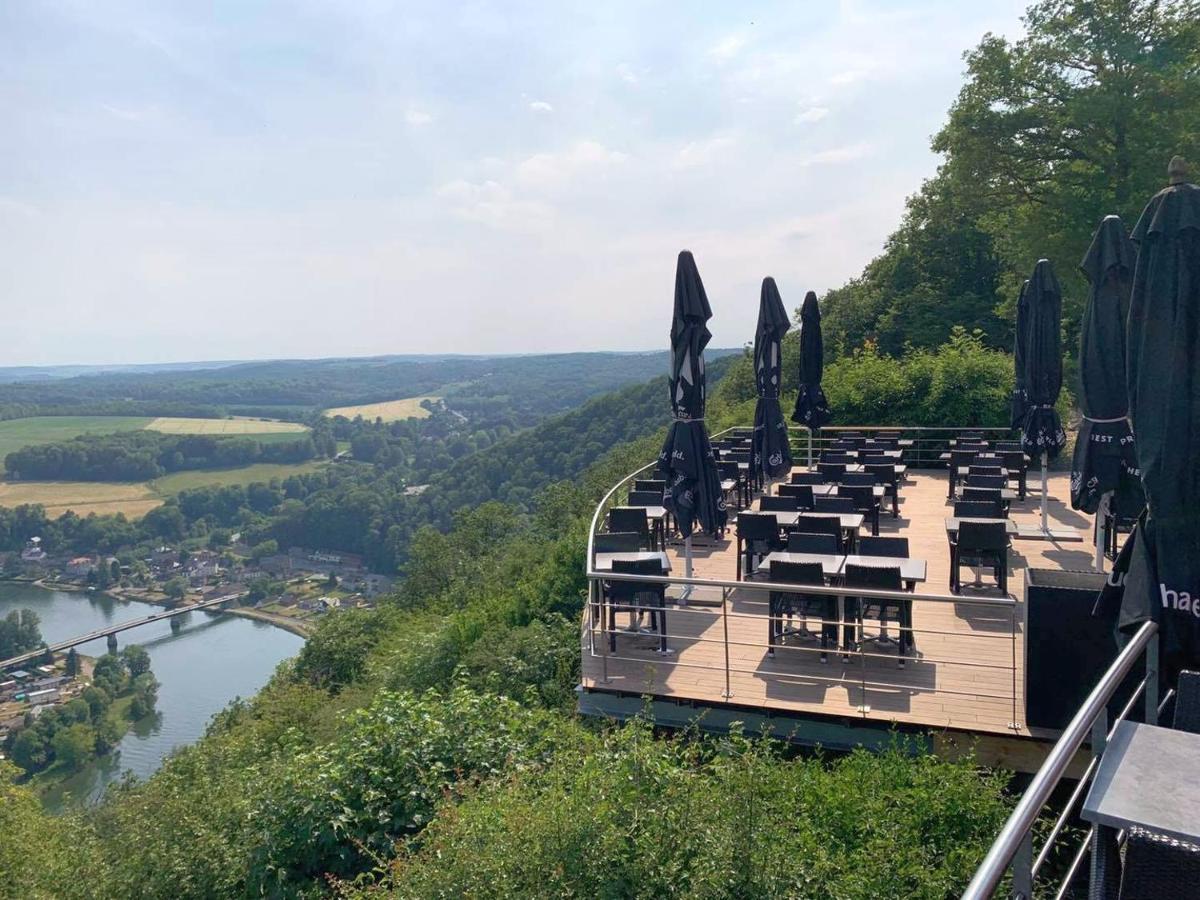 Maison Et Velos A Godinne Dans La Vallee De La Meuse Ngoại thất bức ảnh